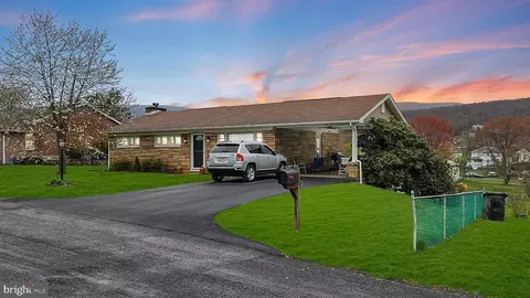 12805 Mckay Ave, Cumberland, MD 21502