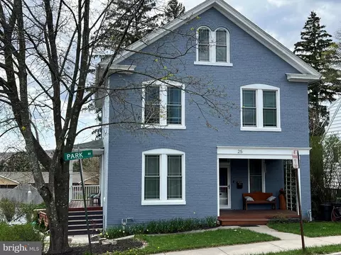 25 Park Ave, Frostburg, MD 21532