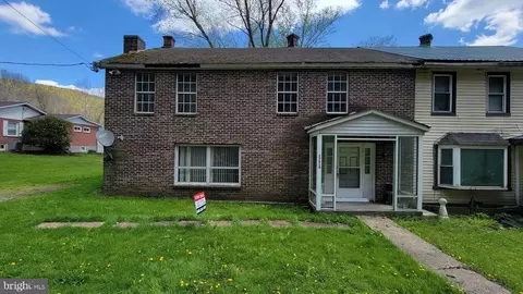 13614 Barrelville Rd NW, Mount Savage, MD 21545
