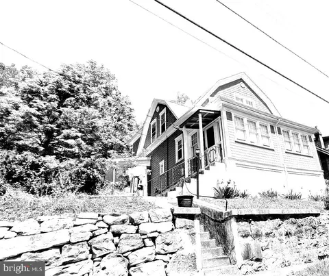 555 Arnett Ter, Cumberland, MD 21502
