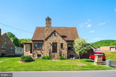 26 Parkside Blvd, Cumberland, MD 21502