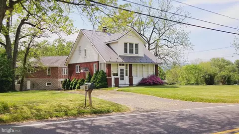 13701 Uhl Hwy SE, Cumberland, MD 21502