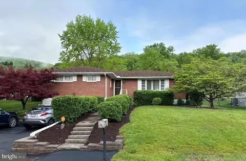 933 Weires, La Vale, MD 21502