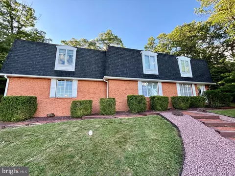 909 Eastgate Ct, Cumberland, MD 21502