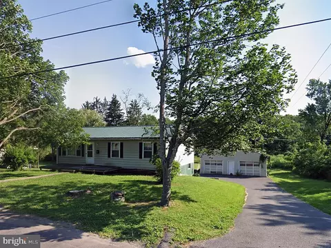 209 Mcculloh St, Frostburg, MD 21532
