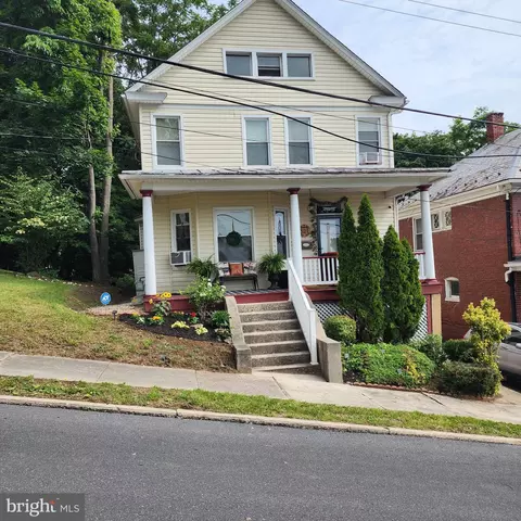 521 Rose Hill Ave, Cumberland, MD 21502