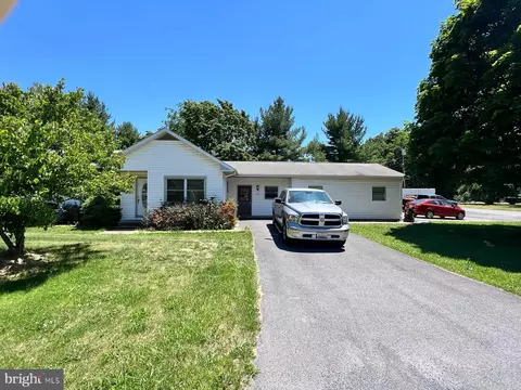 247 Shaw St, Frostburg, MD 21532
