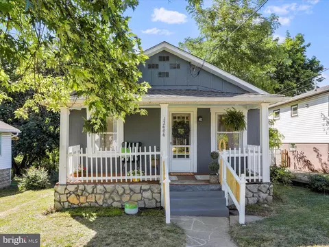 12606 Valley View Ave, Cumberland, MD 21502