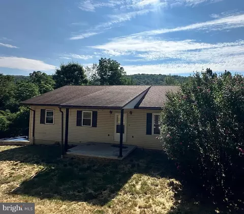 11410 NE Slippery Ln NE, Cumberland, MD 21502