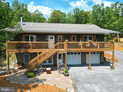 910 Arrowhead Trl, Cumberland, MD 21502