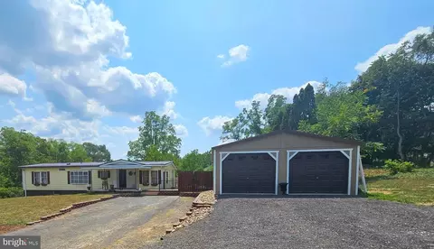 13611 Old Cresaptown Rd SW, Cumberland, MD 21502