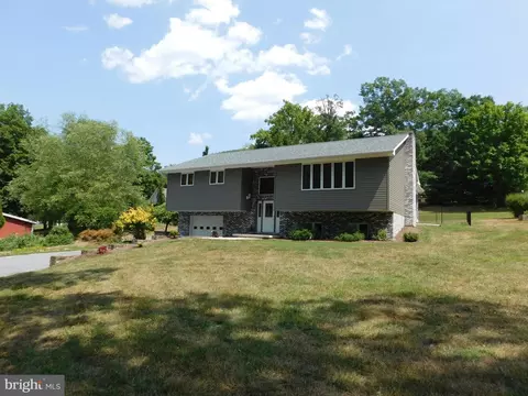 258 Mchenry St, Cumberland, MD 21502