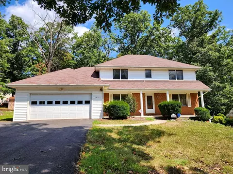 14707 Bourbon St SW, Cresaptown, MD 21502