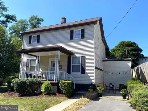 4 Centennial St, Frostburg, MD 21532