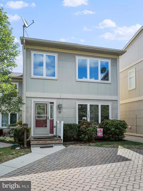 17 James Day Dr, Cumberland, MD 21502