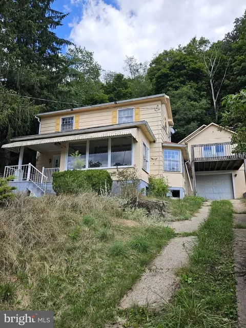 7 High St, Lonaconing, MD 21539