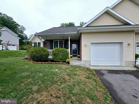 18501 Palmer Ln, Rawlings, MD 21557