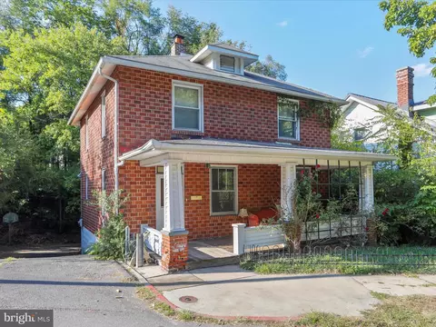731 Gephart Dr, Cumberland, MD 21502