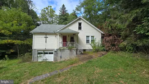 11500 Precious Springs Rd SE, Cumberland, MD 21502