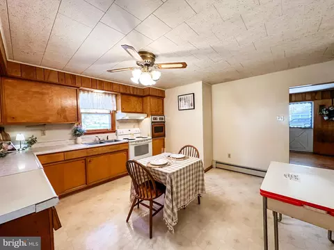 23802 German St, Barton, MD 21521 photo 6