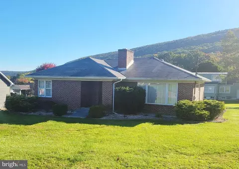 8 Walker Rd, La Vale, MD 21502