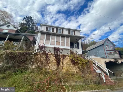 410 Hill St, Cumberland, MD 21502