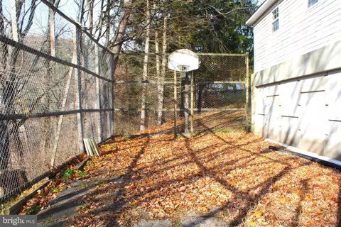 Exterior - 23800 Walnut St, Barton, MD 21521 photo 8 of 8