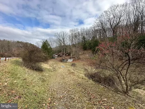 13112 Williams Rd SE, Cumberland, MD 21502