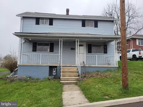11 Green St, Frostburg, MD 21532