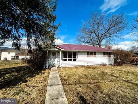 13201 Fifth Ave, Cresaptown, MD 21502