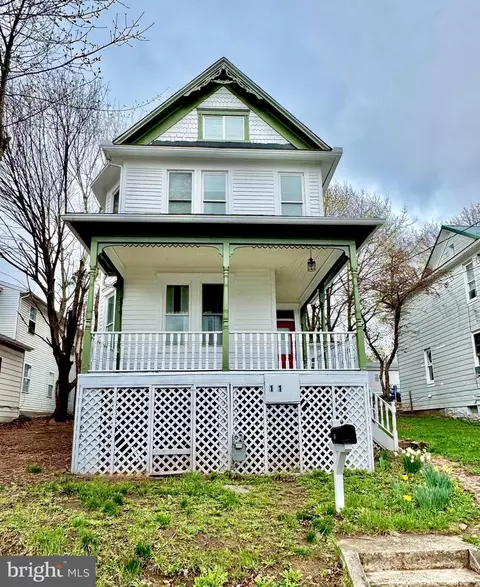 111 Wood St, Frostburg, MD 21532