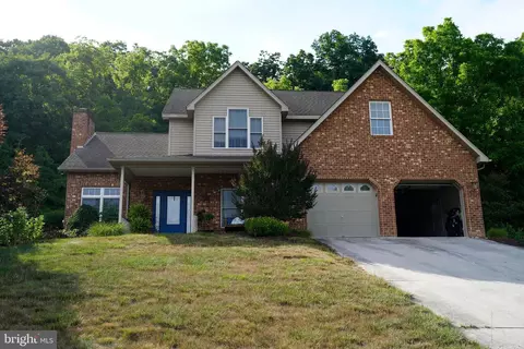10109 Golf Creek Dr NE, Cumberland, MD 21502