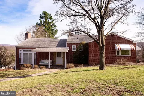 862 Camden Ave, Cumberland, MD 21502