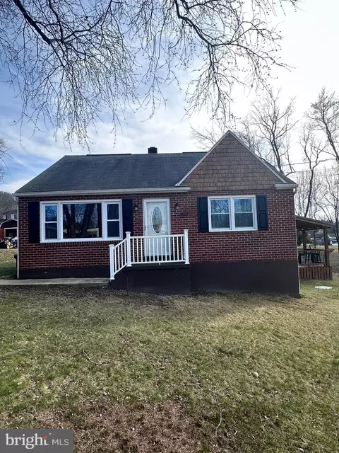 12606 Mcdonald Rd SE, Cumberland, MD 21502