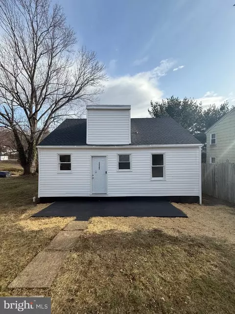 13507 Mcmullen Hwy SW, Cumberland, MD 21502