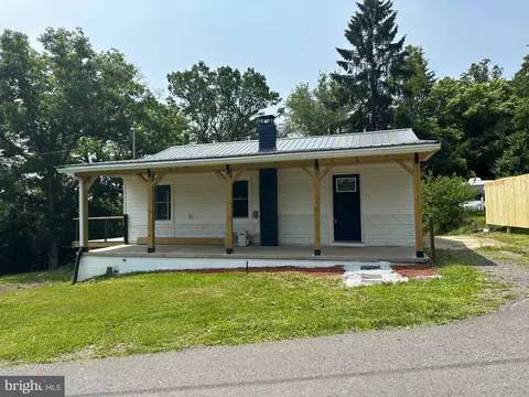 11218 Brown Hill Rd NE, Cumberland, MD 21502