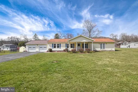 11919 Iowa Dr, Corriganville, MD 21524