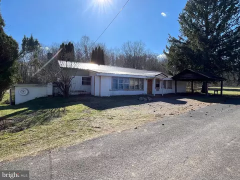 19410 Victor Ln, Midlothian, MD 21543