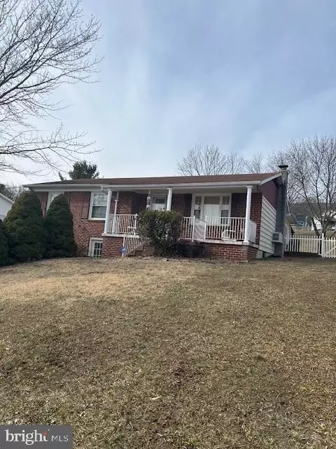 15411 Shamrock Rd SW, Cresaptown, MD 21502