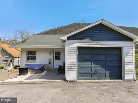11106 Arizona Ave NW, La Vale, MD 21502