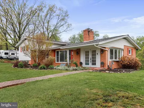 16217 Rawlings Heights Dr, Rawlings, MD 21557