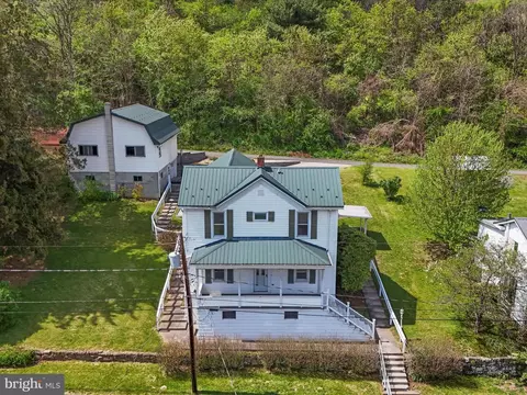 18917 High St, Barton, MD 21521 photo 2