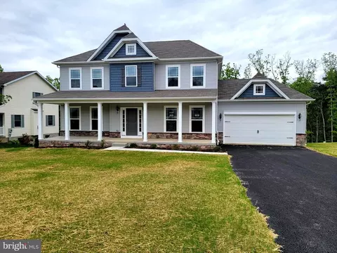 10011 Carrington Ct, Cumberland, MD 21502