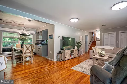 565 N Third St, La Vale, MD 21502