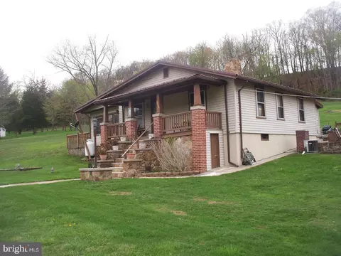 13409 Valley Rd NE, Cumberland, MD 21502