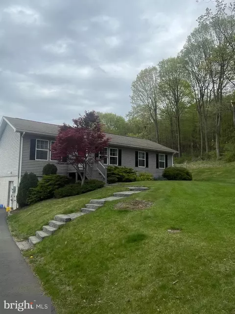 10908 Parkersburg, Frostburg, MD 21532
