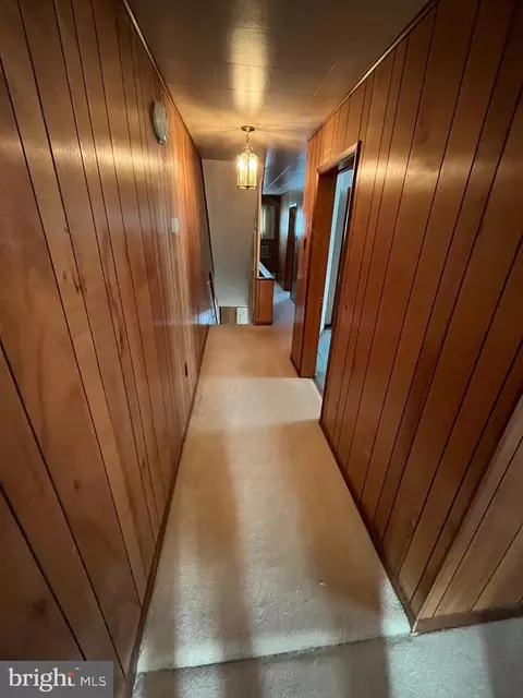 Entry Way - 407 Pratt St, Luke, MD 21540 photo 2 of 2