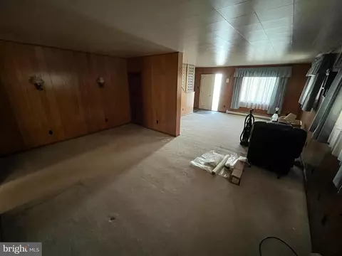 Living - 407 Pratt St, Luke, MD 21540 photo 3 of 3
