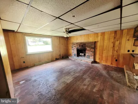 Living - 18918 Bradley St, Barton, MD 21521 photo 7 of 10