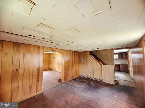Living - 18918 Bradley St, Barton, MD 21521 photo 1 of 10